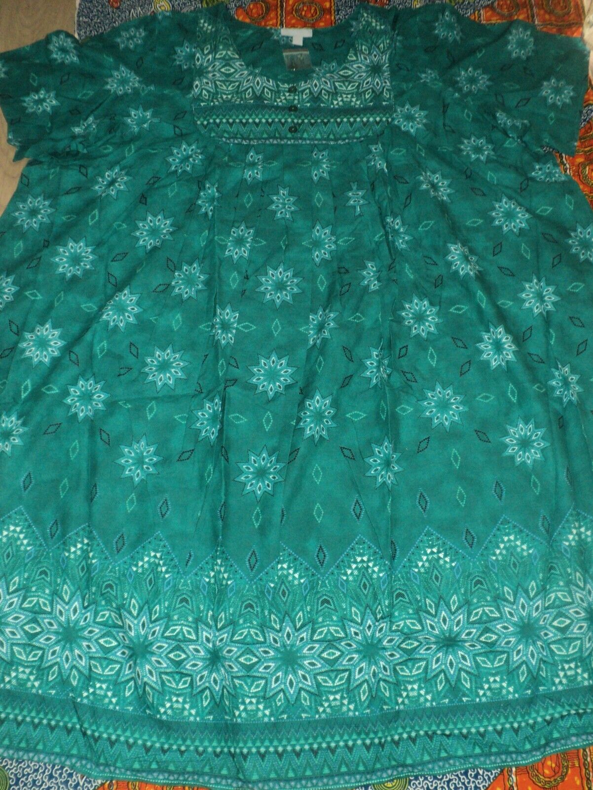 Only Necessities Plus Size Waterfall Burst Mixed Print Long Lounger Sz 6X-42/44
