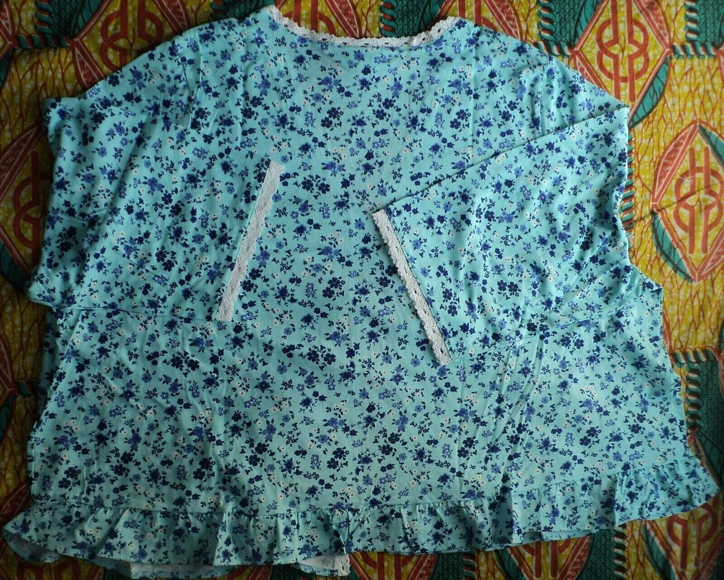 Only Necessities Plus Size Pale Ocean Pansy Nightgown & Bed Jacket Set Size 2X