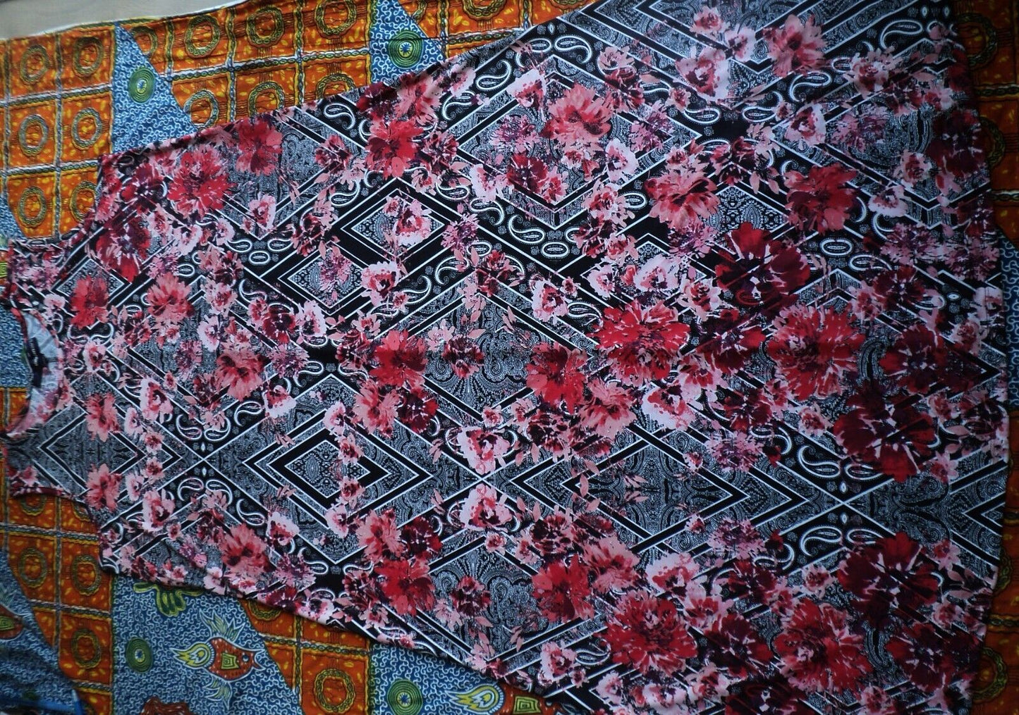 Denim 24/7 Plus Size Floral Paisley Ultra Smooth Print Maxi Dress Size L(18/20)