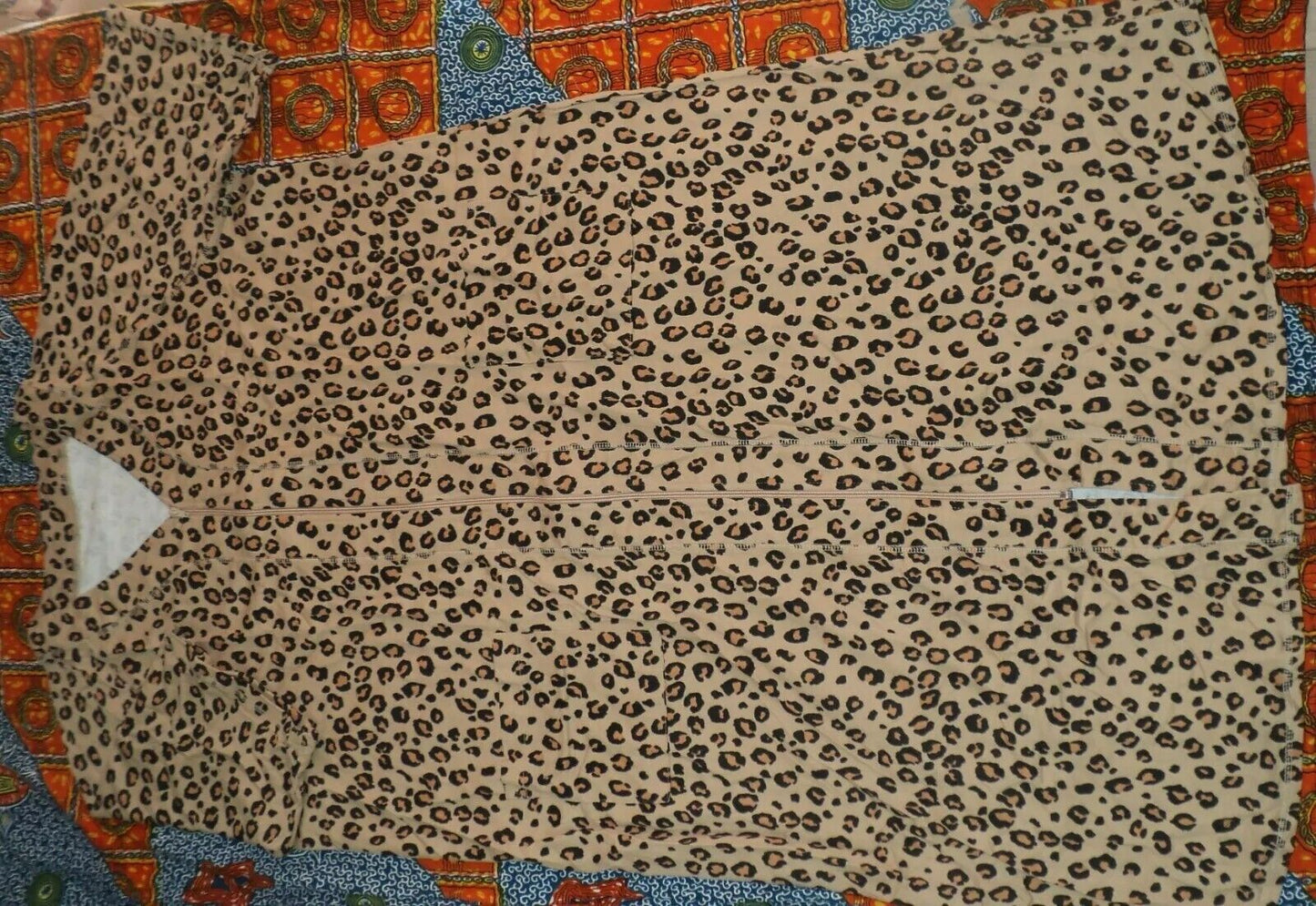 Dreams & Co. Plus Size Classic Leopard Short Sleeves Long Zip-Front Robe Size 5X