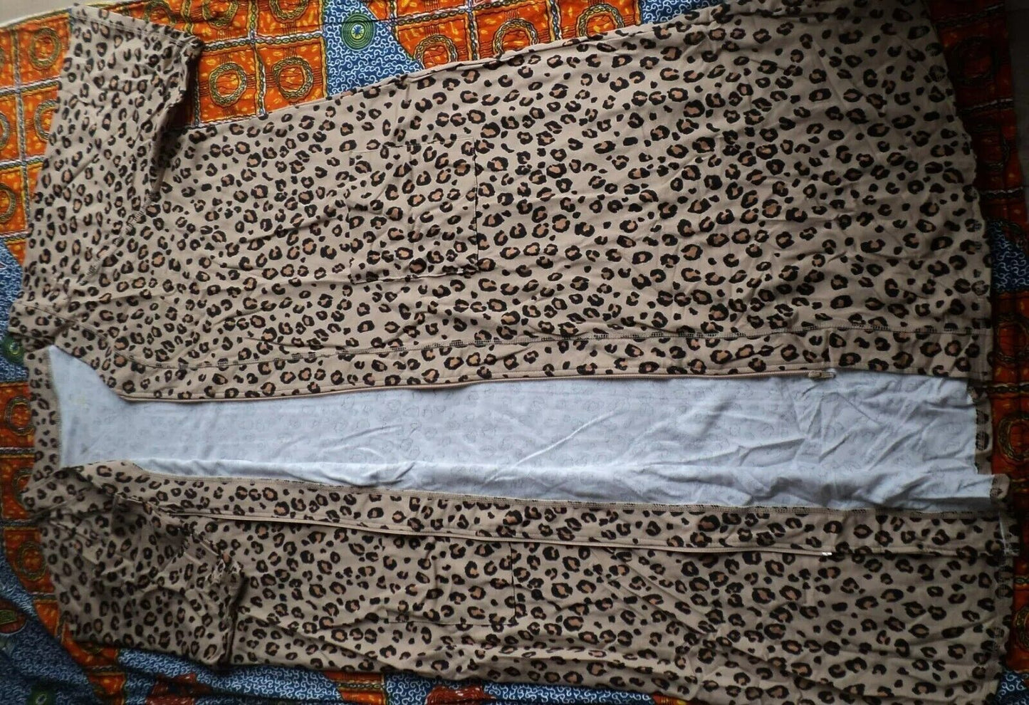 Dreams & Co. Plus Size Classic Leopard Short Sleeves Long Zip-Front Robe Size 5X