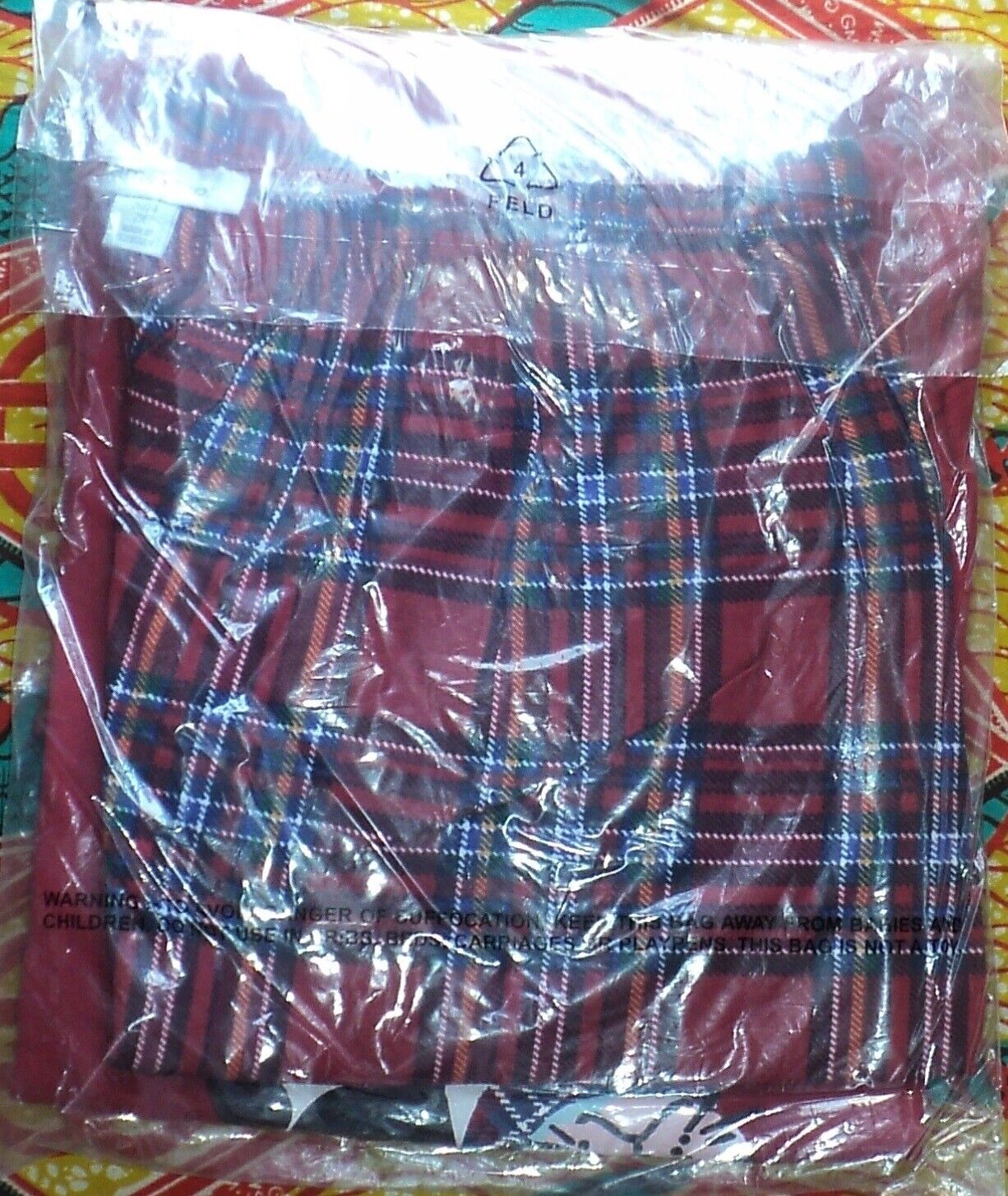 Dreams & Co. Plus Size Classic Red Dog Knit Capri Pajamas Set Size 1X(22/24)