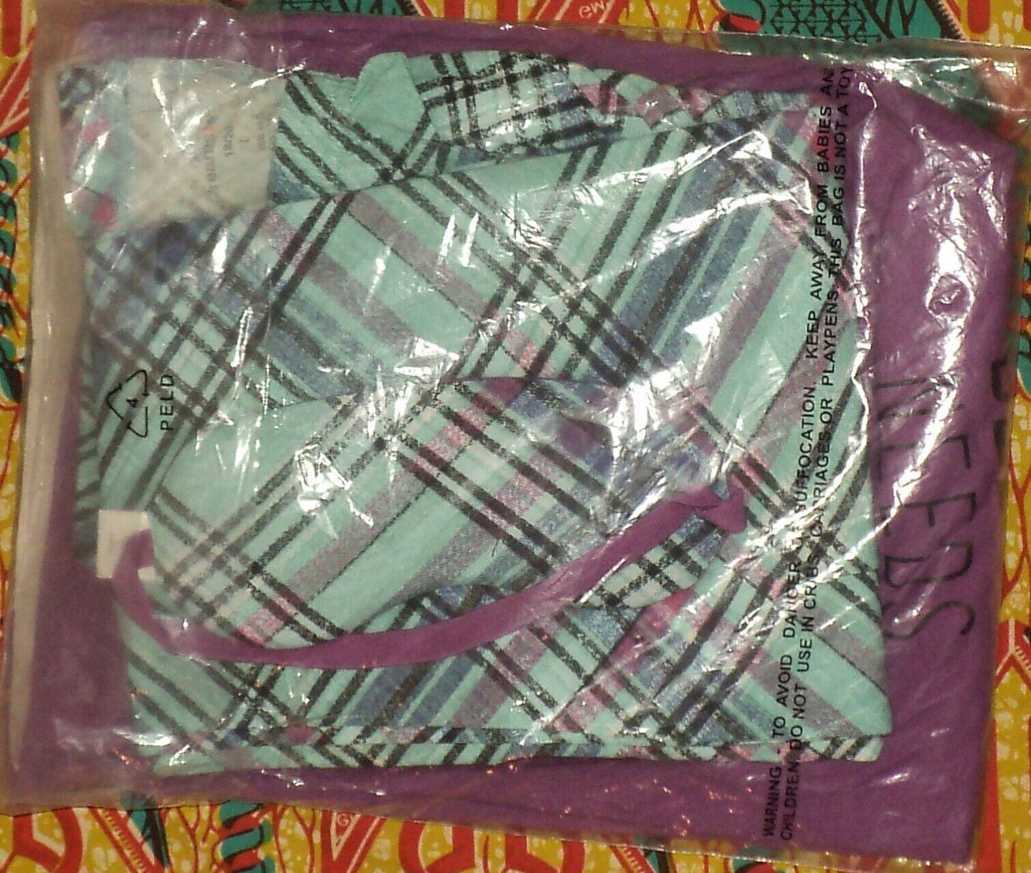 Dreams & Co. Plus Size Multi Plaid Pajama Set With/Eye Mask Size L(18/20)