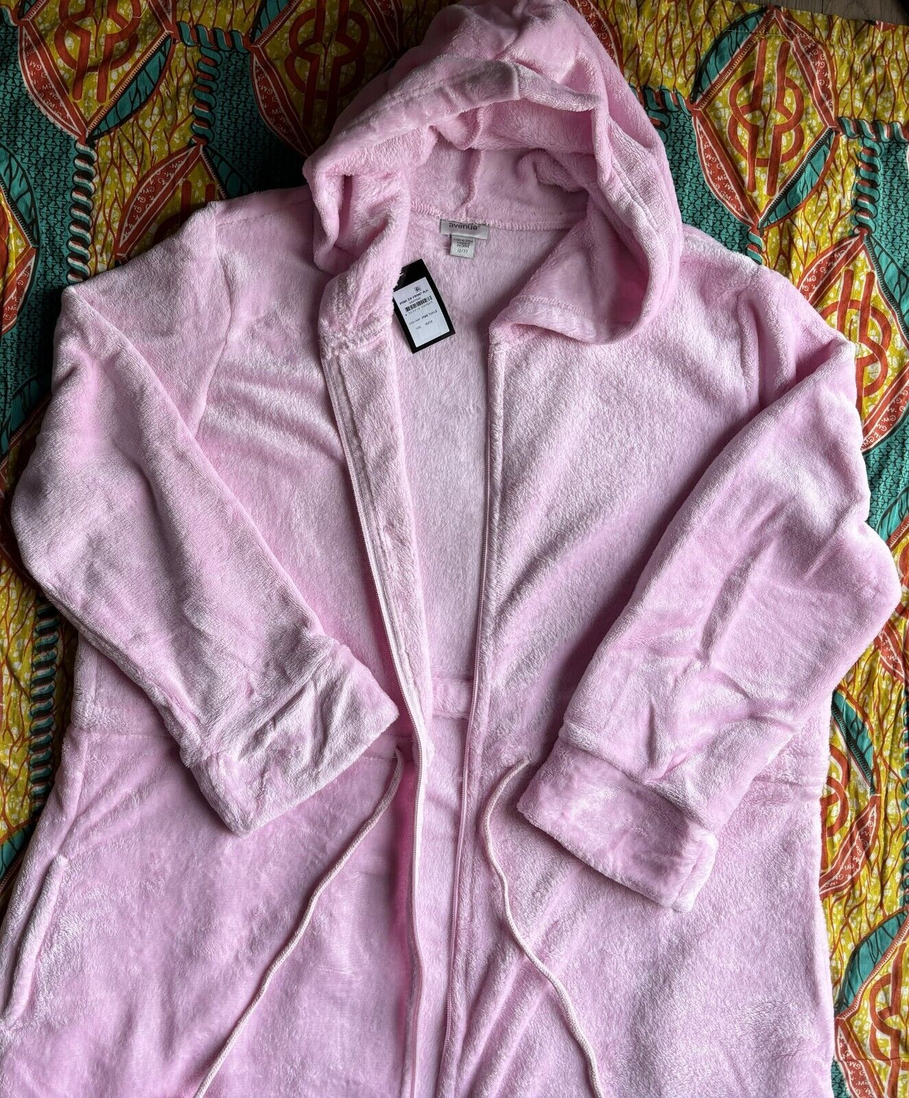 Avenue Plus Size Pink Tulle Zip Front Plain Hooded Robe Size 26/28