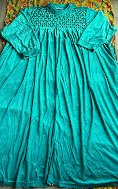 Only Necessities Plus Size Waterfall Smocked Velour Long Robe Size 5X(38/40)