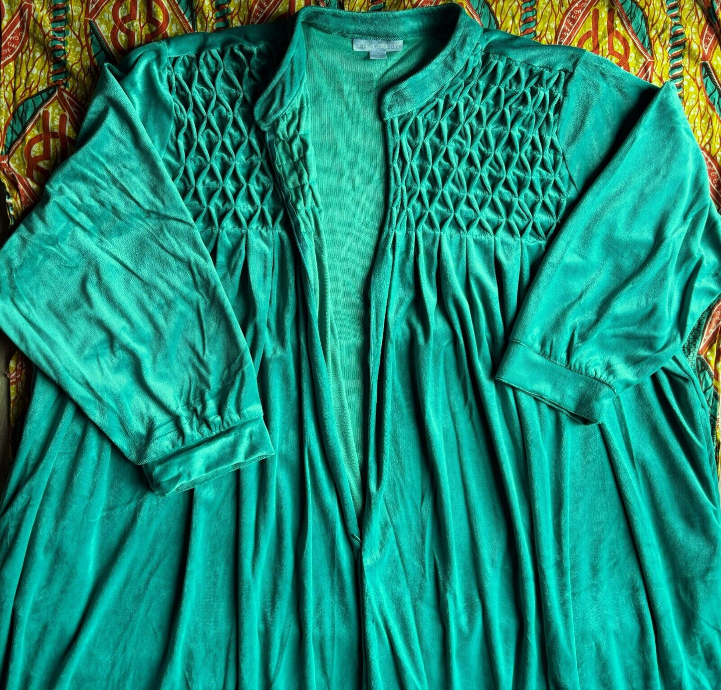 Only Necessities Plus Size Waterfall Smocked Velour Long Robe Size 5X(38/40)