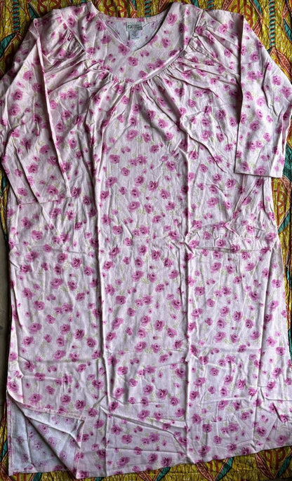 Cozee Corner Plus Size Rose Floral Printed Flannel Nightgown Size 6X(36W/38W)