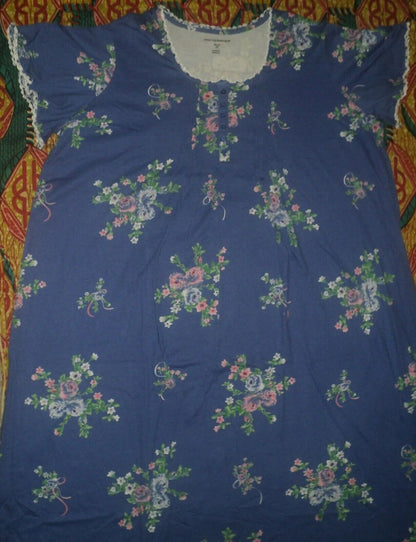 Only Necessities Plus Size Periwinkle Floral Long Pintucked Knit Nightgown Sz 4X