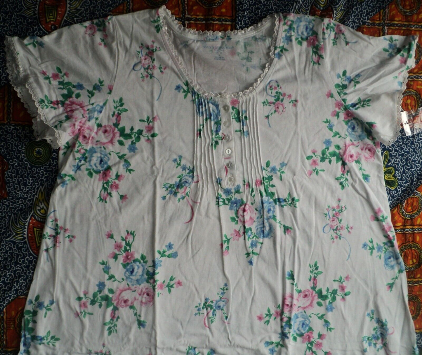 Only Necessities Plus Size  White Floral Long Pintucked Knit Nightgown Size 1X