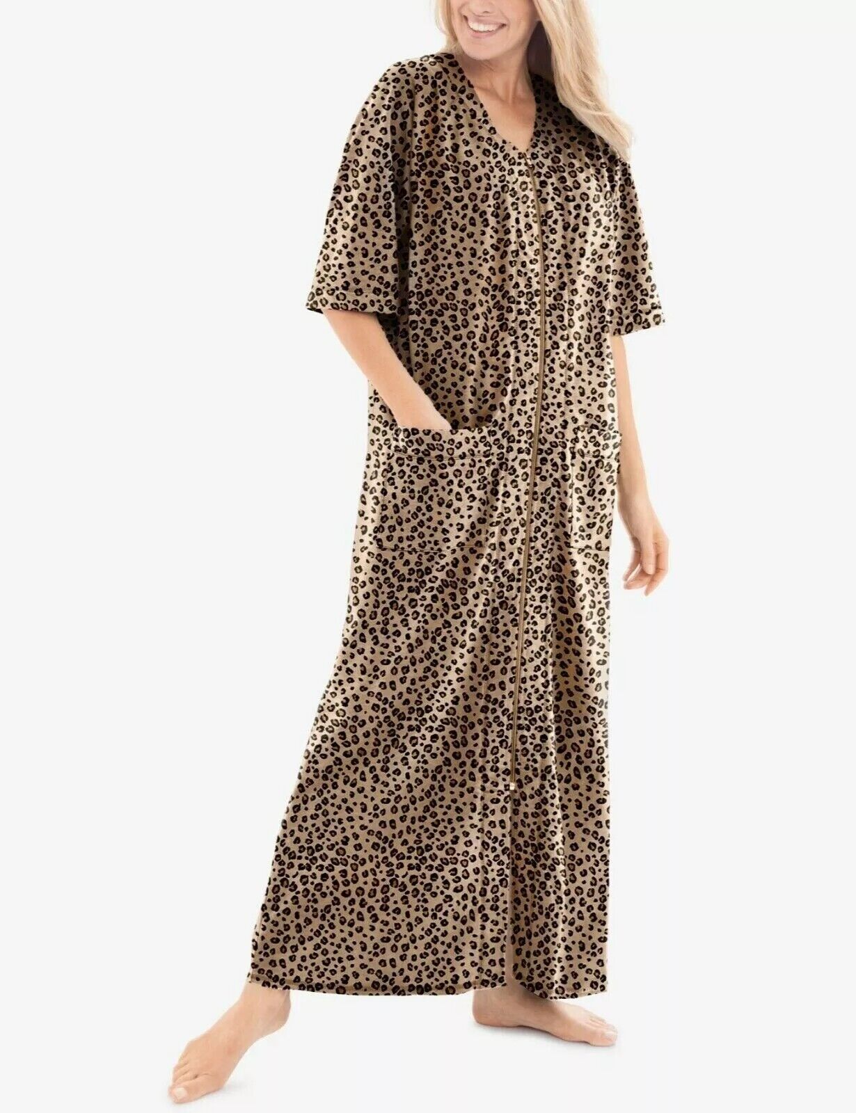 Dreams & Co. Plus Size Classic Leopard Short Sleeves Long Zip-Front Robe Size 4X