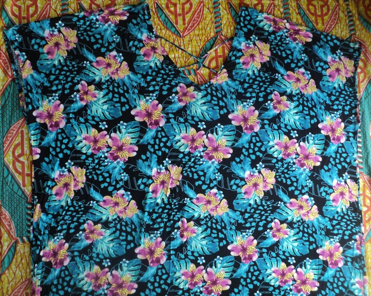 Swimsuits For All Plus Size Trop Animal Turq High-Low Cover Up Size 38/40