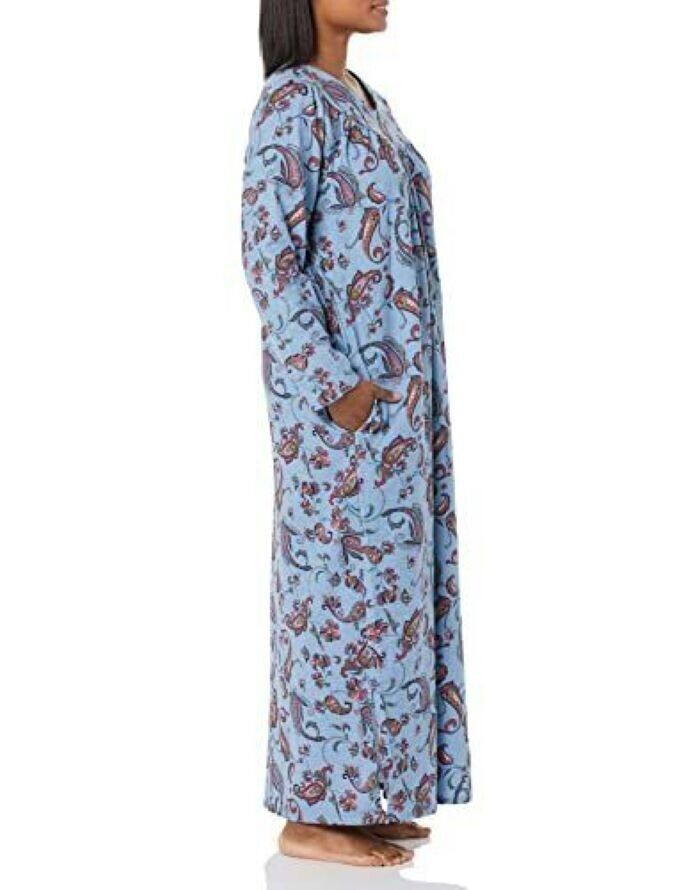 Cozee Corner Plus Size Rose Floral Printed Flannel Nightgown Size 3X(24W/26W)