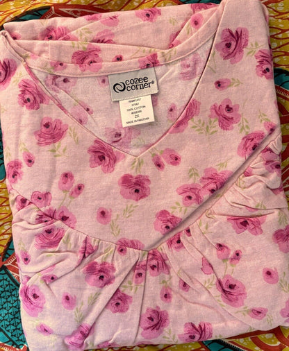 Cozee Corner Plus Size Rose Floral Printed Flannel Nightgown Size 3X(24W/26W)