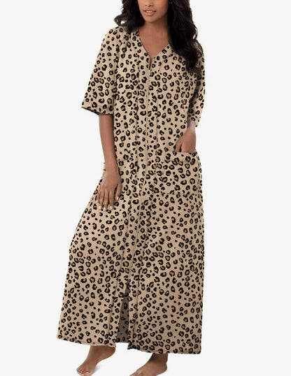 Dreams & Co. Plus Size Classic Leopard Short Sleeves Long Zip-Front Robe Size 5X