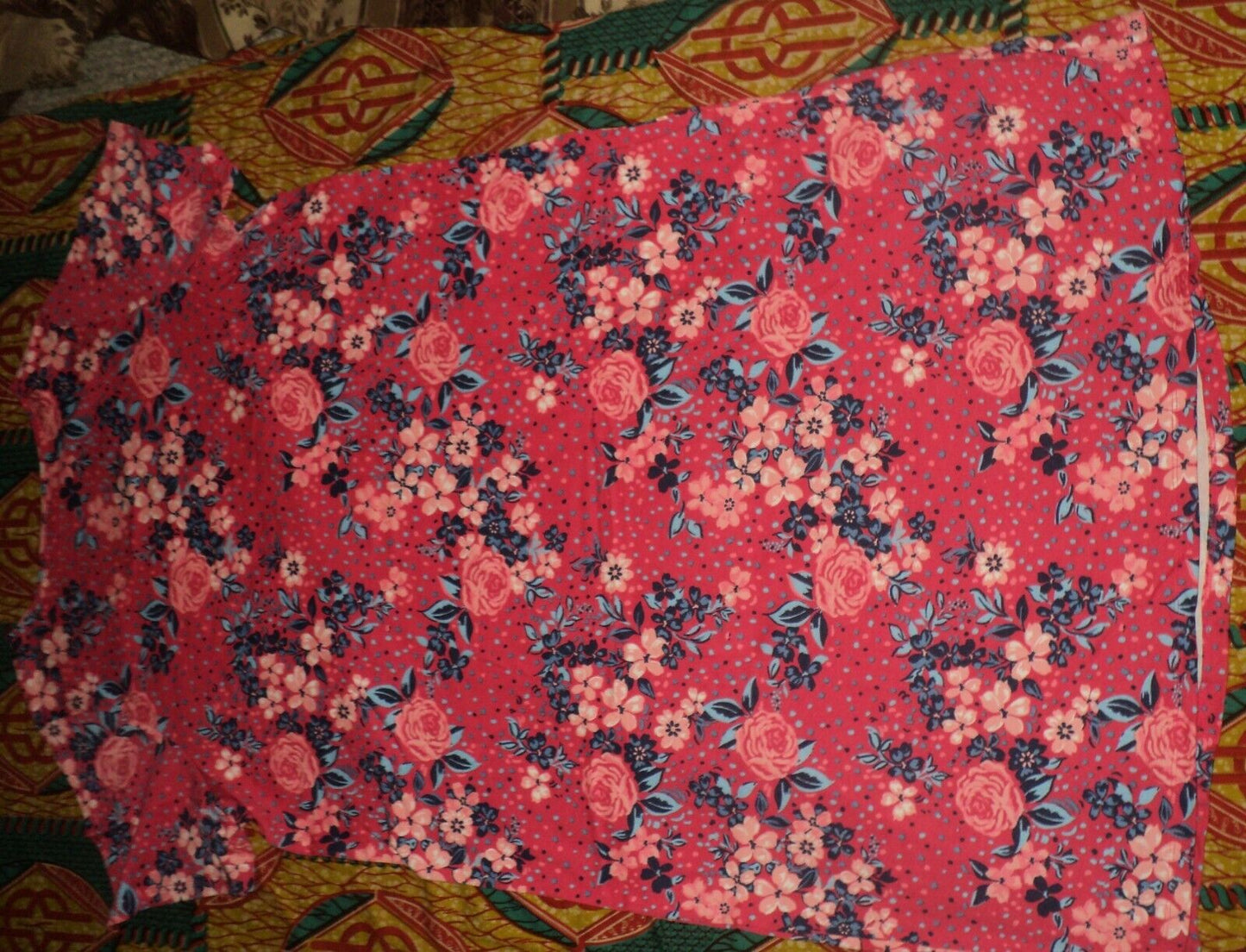 Dreams & Co. Plus Size Radiant Pink Flowers Pintucked Lounger Size L(18/20)