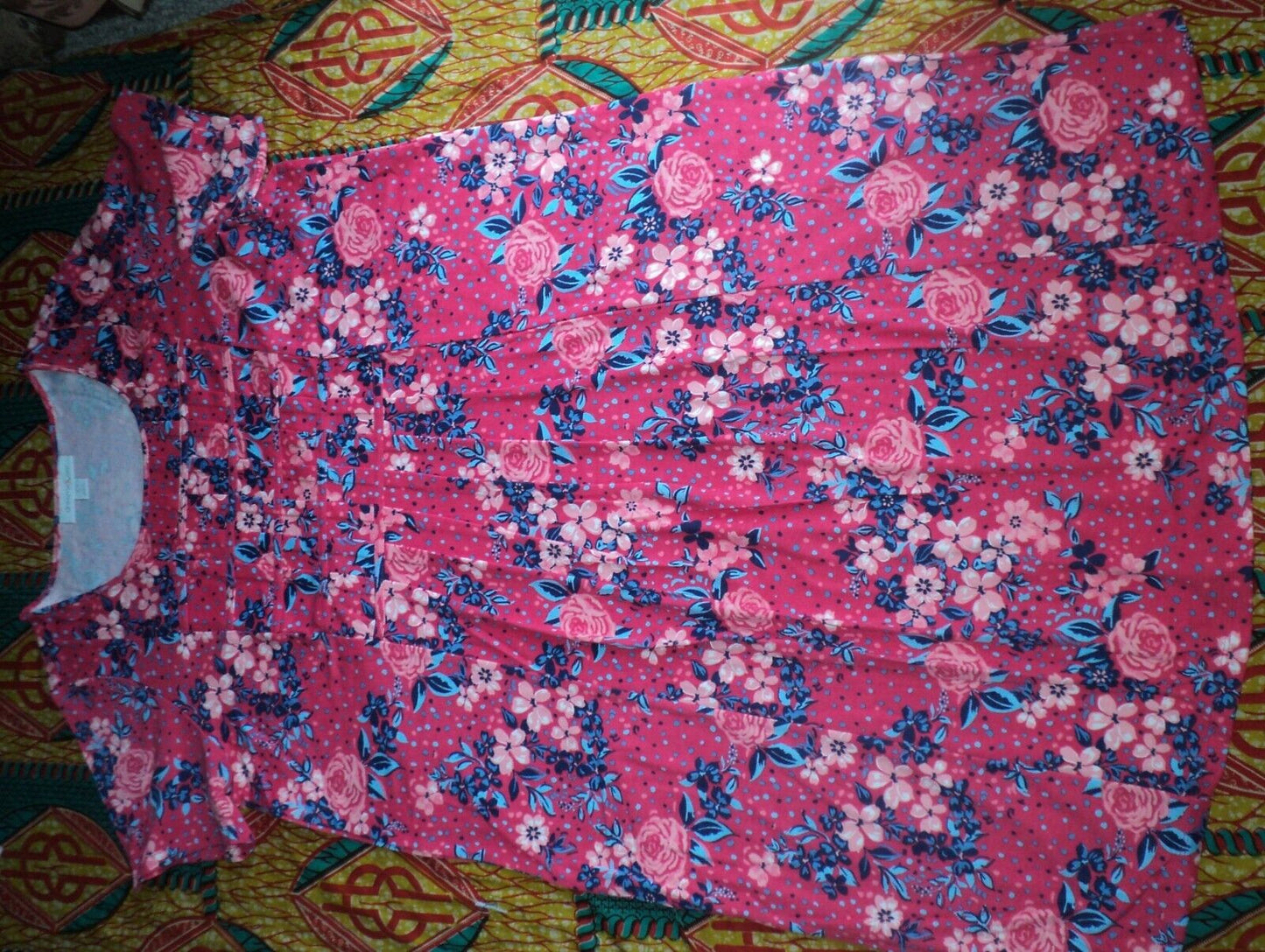 Dreams & Co. Plus Size Radiant Pink Flowers Pintucked Lounger Size L(18/20)
