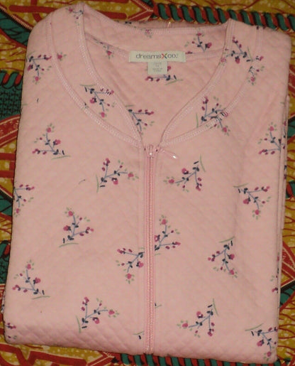 Dreams & Co. Plus Size Pink Floral Quilted Long Sleeve Zip-Front Robe Size 5X