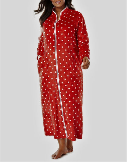 Dreams & Co. Plus Size Classic Red Dots Microfleece Robe Size 1X(22/24)