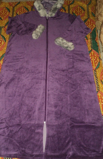 Dreams & Co. Plus Size Rich Violet Fur-Trimmed Hooded Robe Size 1X(22/24)