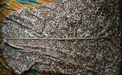 Dreams & Co. Plus Size Leopard Print Microfleece Robe Size 4X(34/36)