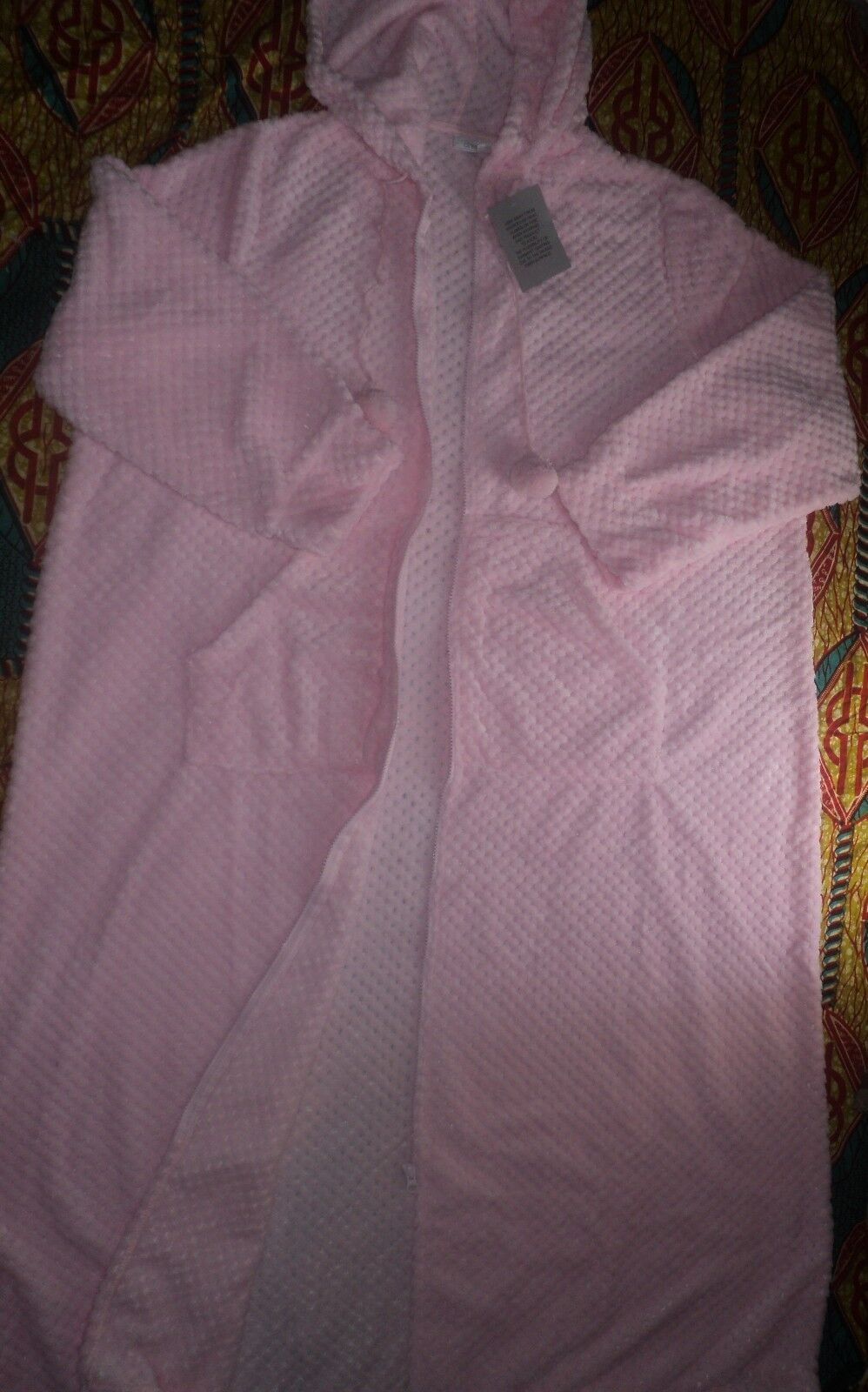 Dreams & Co. Plus Size Pink Plush Hooded Long Robe Size 3X(30/32)