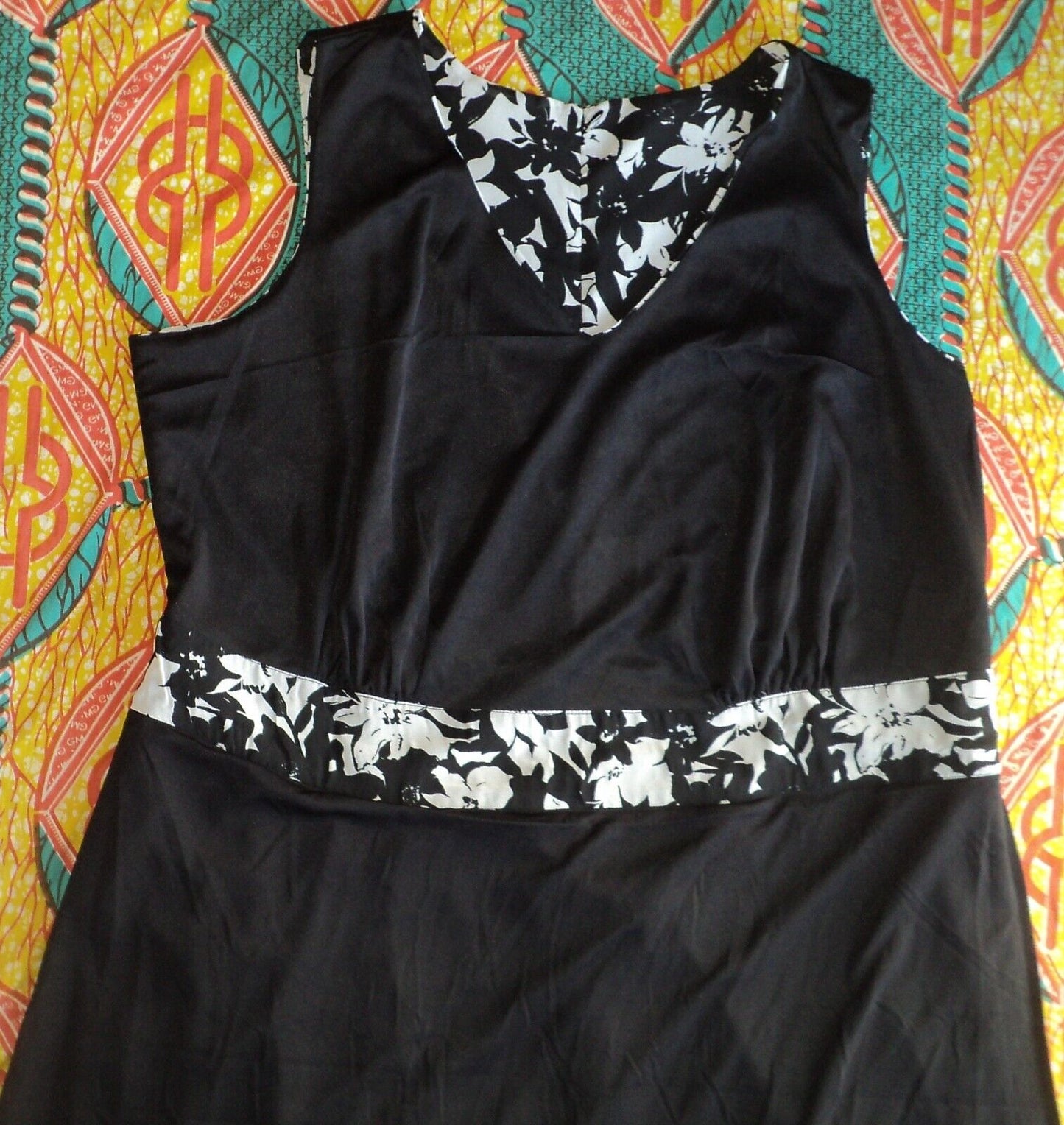 Jessica London Plus Size Black Brushed Floral Flyaway Maxi Dress Size 30W