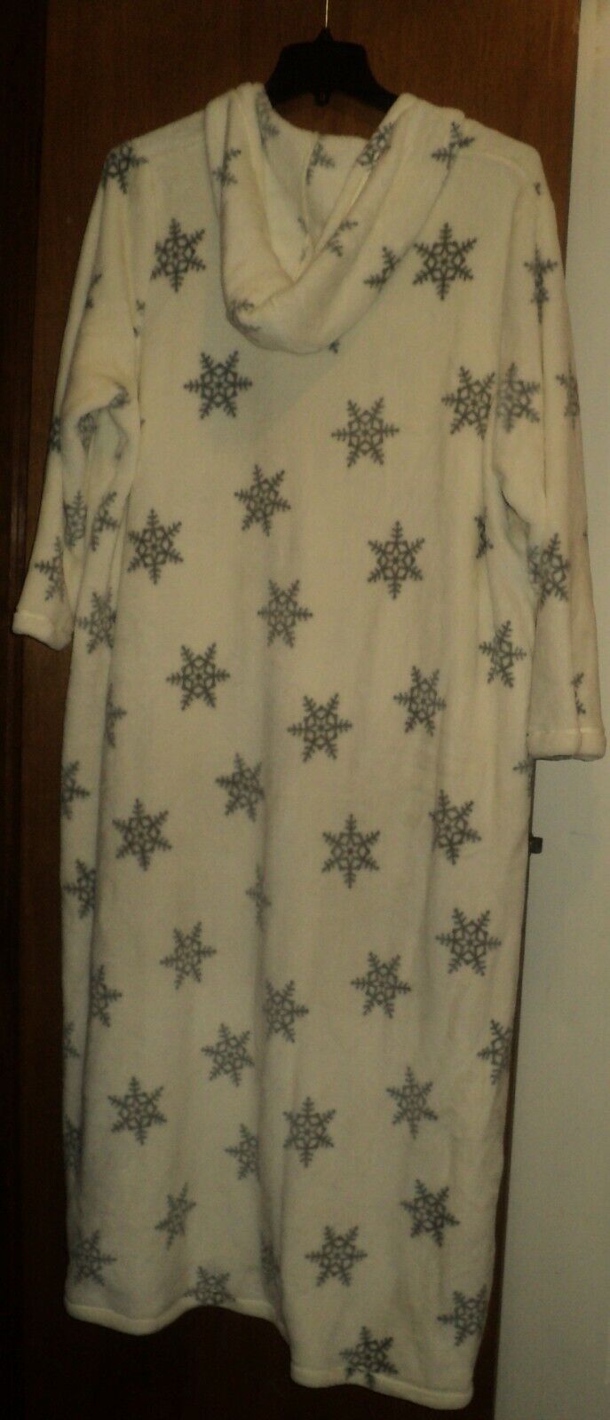 Dreams & Co. Plus Size Ivory Snowflake Plush A-Line Hooded Lounger Size 3X-30/32