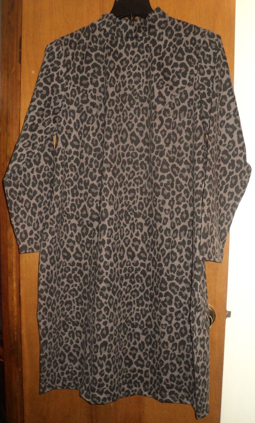 Jessica London Plus size Grey Long Sleeves Mockneck Animal Print Dress Size 24