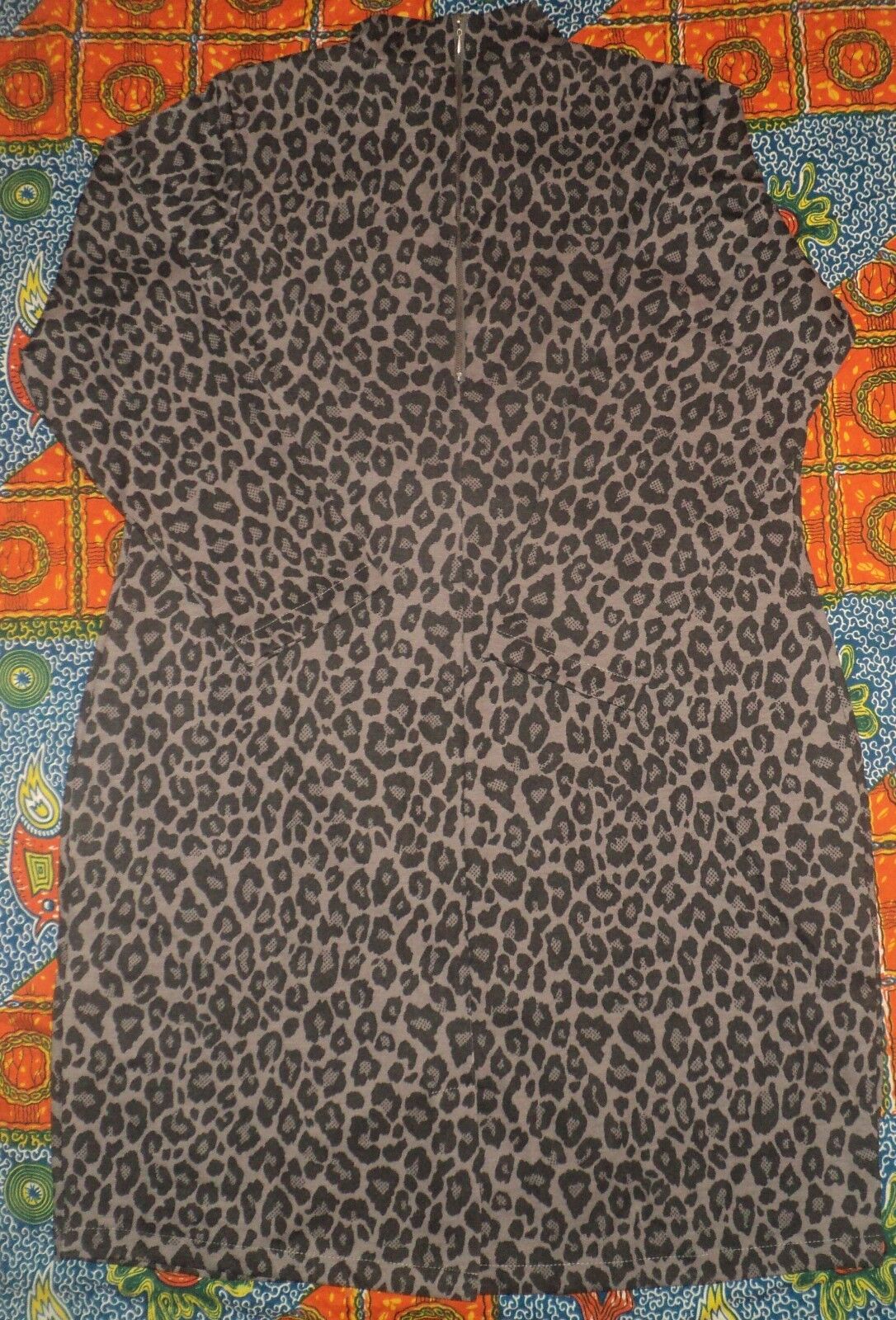 Jessica London Plus size Grey Long Sleeves Mockneck Animal Print Dress Size 24