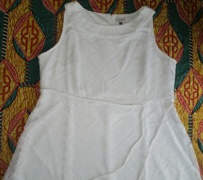 Avenue Plus Size White Sleeveless Crochet Or Lace Hi Lo Maxi Dress Size 18/20