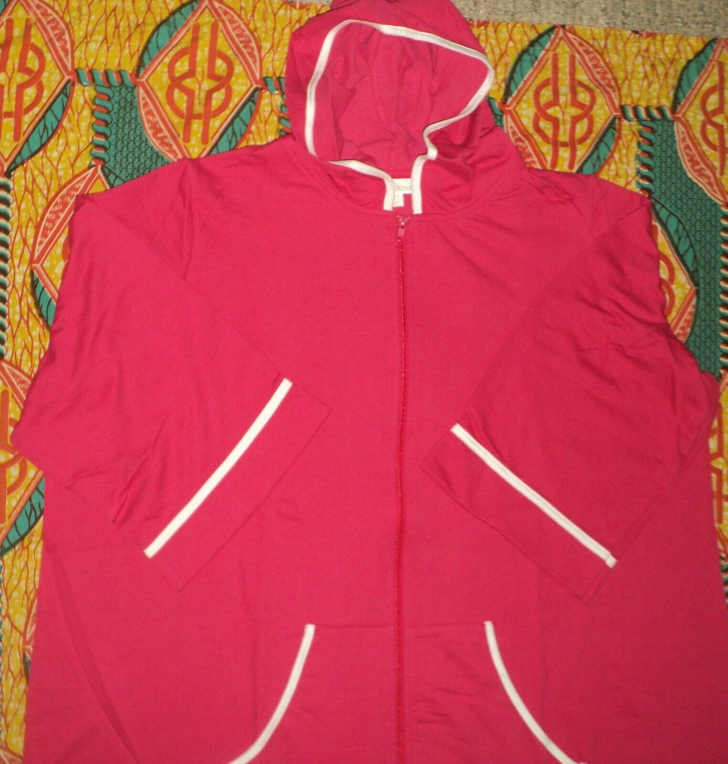 Dreams & Co. Plus Size Pink Burst 3/4 Sleeves Long Hooded Robe Size 4X(34/36)